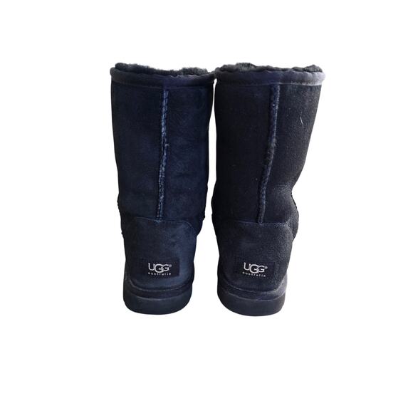 Ugg Australia Classic Short II Boots in Black Sheepskin Leather Women's Size 9 - Picture 3 of 9